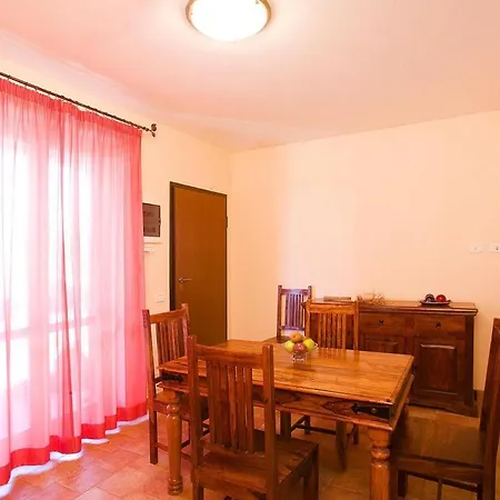 Tourist Resort, Grosseto Apartman